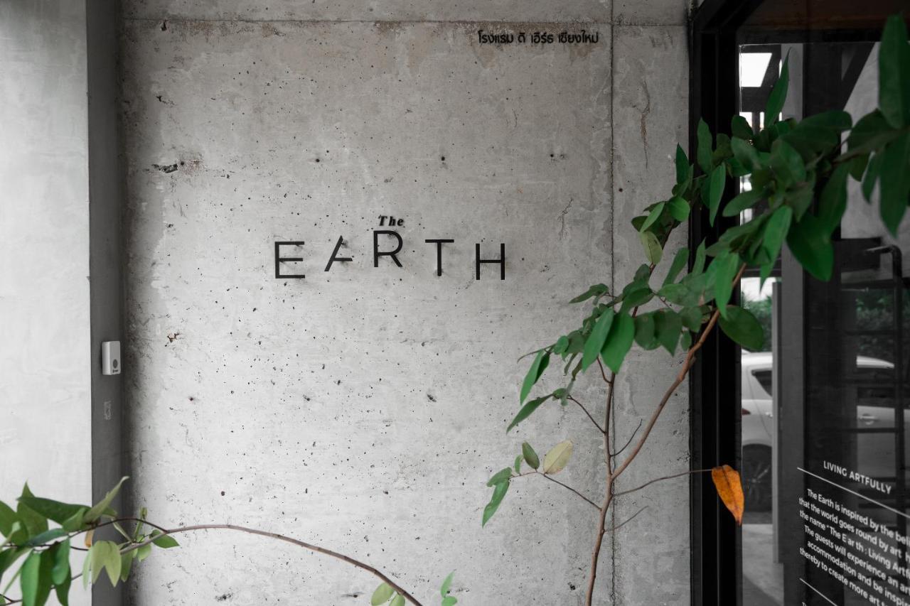 The Earth Hotel Chiang Mai Exteriör bild